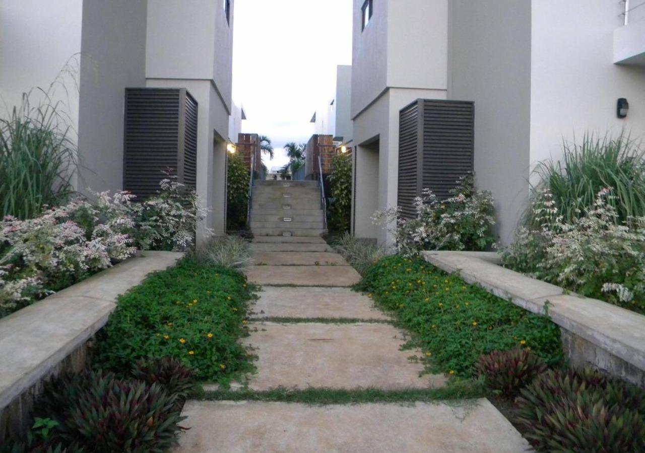 Modern Villa In Grand Bay - Short Walk To Beach Extérieur photo