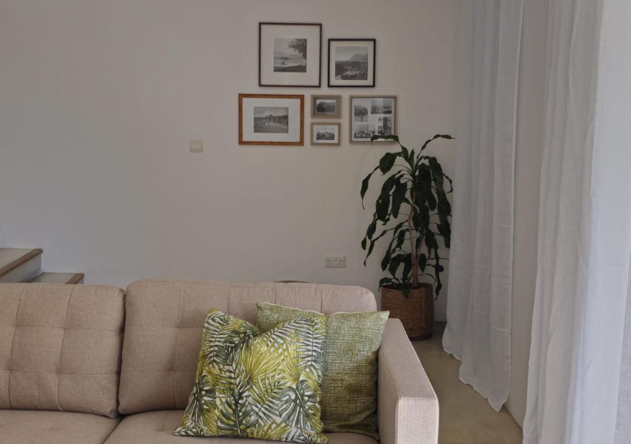 Modern Villa In Grand Bay - Short Walk To Beach Extérieur photo